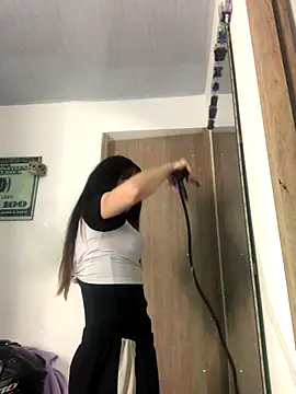 Snapshot of Tifanny_Sweett chatting on 10-23-25, 04:34 Tifanny Sweett online show from 10-23-25, 04:34