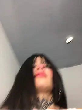 Snapshot of Tifanny_Sweett chatting on 11-06-25, 02:56 Tifanny Sweett online show from 11-06-25, 02:56