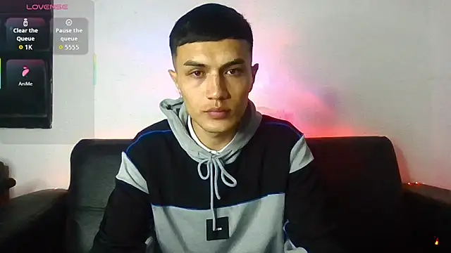 Tifanny Sweett online show from 02-10-26, 11:42