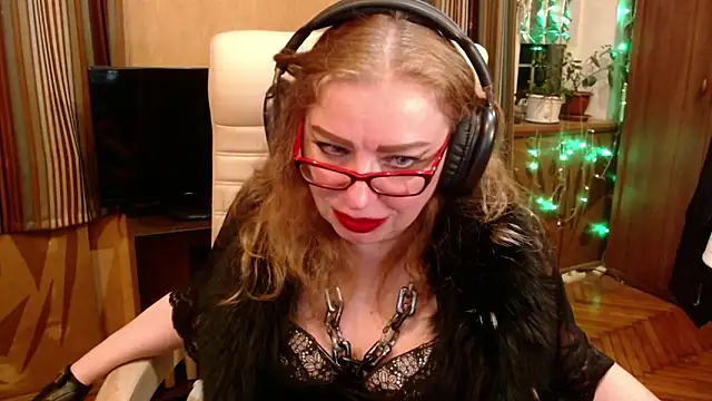 Miss Tress online show from 06-20-26, 06:54