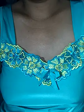 Lanyingxin18 online show from 04-22-26, 10:00