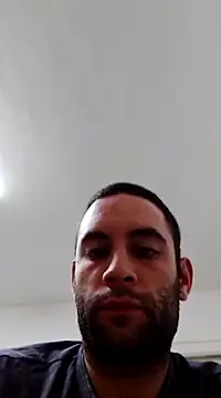 Snapshot of bearguy998 chatting on 03-12-25, 01:03 bearguy998 online show from 03-12-25, 01:03