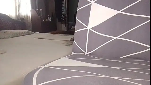 Naughty Ratty online show from 04-10-26, 11:59