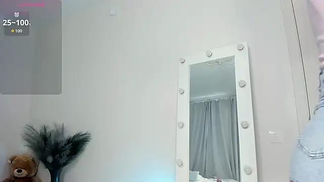 lookkeyhole online show from 09-16-25, 02:40