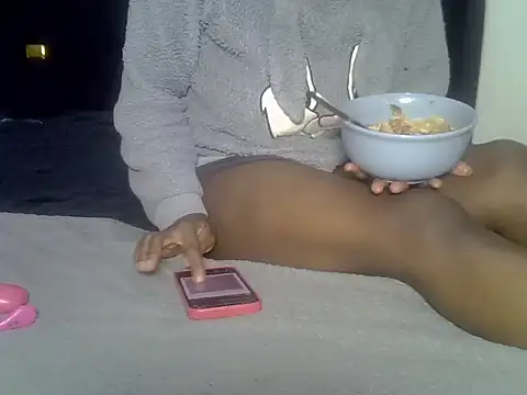 Its tyra online show from 03-23-26, 04:49