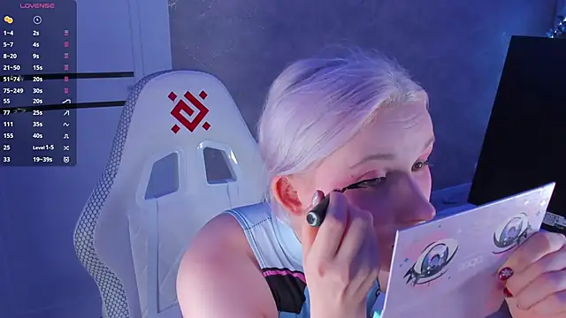 Snapshot of SweeteRose_Royce chatting on 01-09-25, 03:34 SweeteRose Royce online show from 01-09-25, 03:34