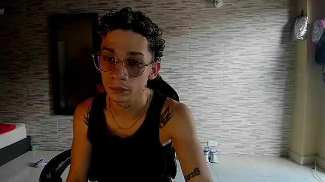 mateodeamjo online show from 10-05-25, 05:22