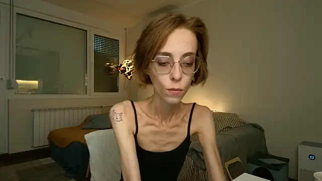 Snapshot of amber_quell_here chatting on 06-28-26, 03:18 amber quell here online show from 06-28-26, 03:18