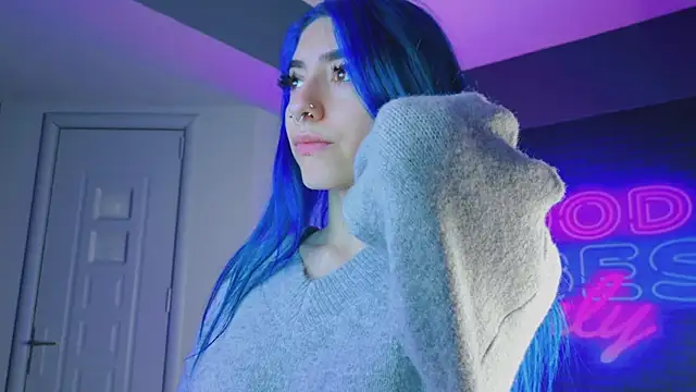 Snapshot of AriaVoss chatting on 12-08-24, 08:36 AriaVoss online show from 12-08-24, 08:36