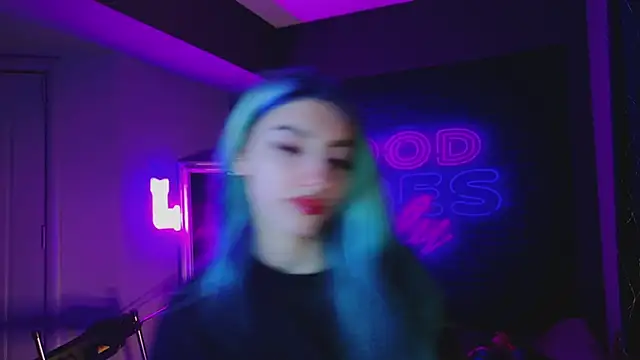 Snapshot of AriaVoss chatting on 01-26-25, 08:02 AriaVoss online show from 01-26-25, 08:02