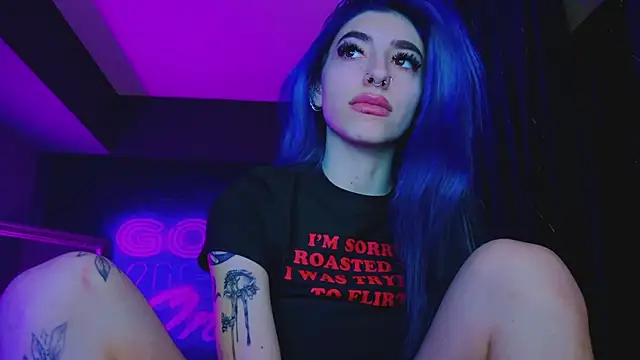 Snapshot of AriaVoss chatting on 01-30-25, 02:49 AriaVoss online show from 01-30-25, 02:49