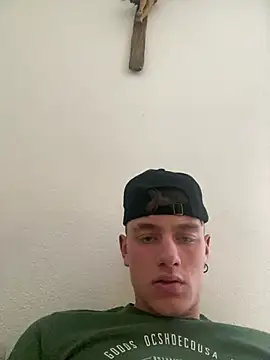 Gibboto online show from 02-10-26, 12:42