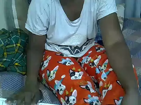 skinnysexynaughty online show from 03-11-26, 04:57