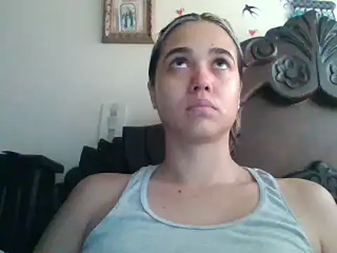 trianabell online show from 02-16-25, 04:42