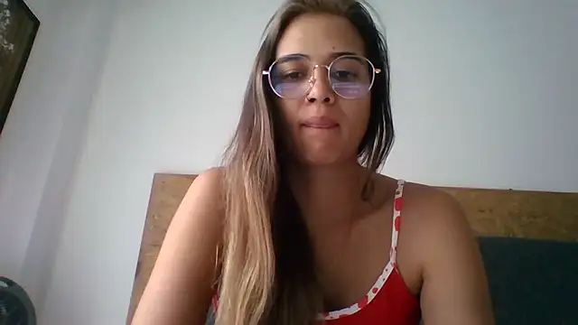 trianabell online show from 12-02-25, 02:45