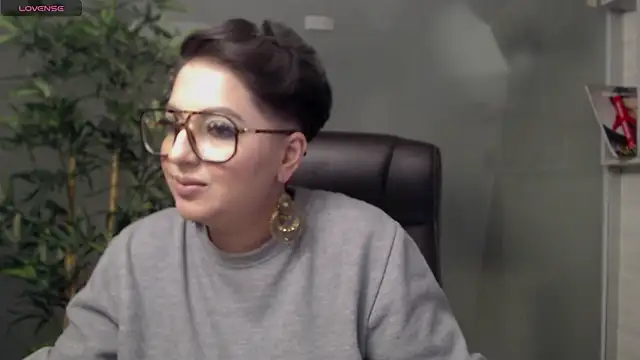 BustyAllyy online show from 02-10-25, 12:52