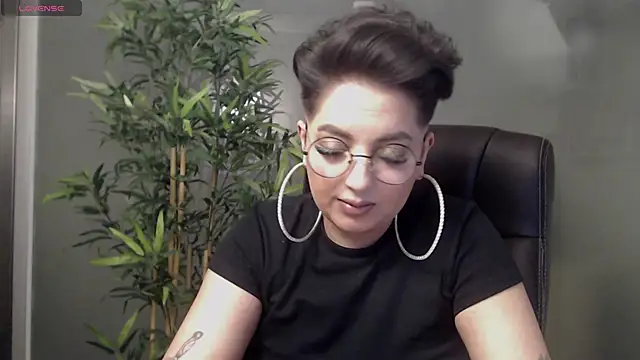 BustyAllyy online show from 02-13-25, 07:42