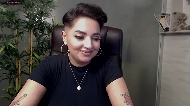 BustyAllyy online show from 02-28-25, 01:58