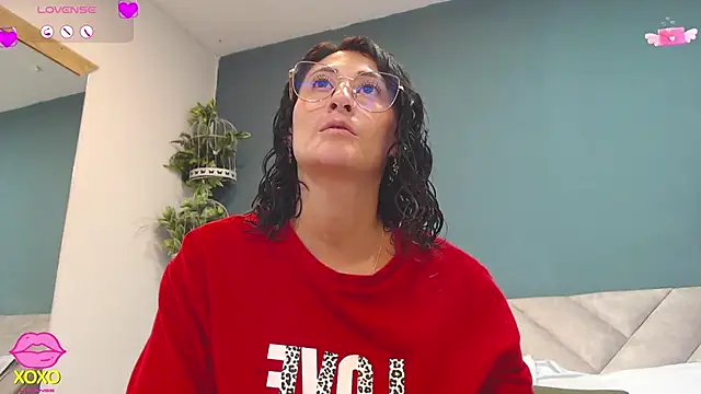 SharisWillian online show from 03-09-26, 03:43