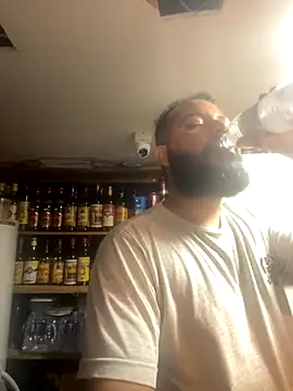 Snapshot of baruel-10 chatting on 11-21-25, 02:49 baruel-10 online show from 11-21-25, 02:49