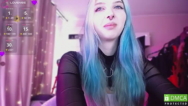Snapshot of JustMeowGirl chatting on 04-18-26, 06:06 JustMeowGirl online show from 04-18-26, 06:06
