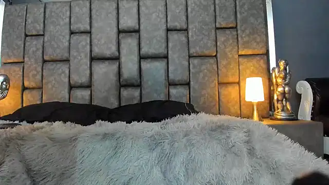 Foxy Assh  online show from 02-08-25, 12:17