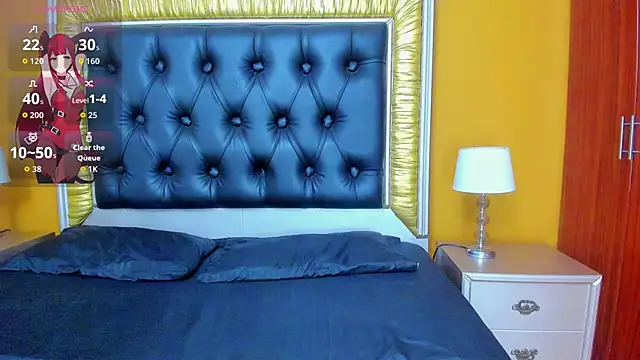 Foxy Assh  online show from 10-30-25, 04:14