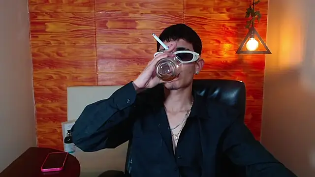 Snapshot of Bastiaan_28 chatting on 03-14-25, 08:42 Bastiaan 28 online show from 03-14-25, 08:42