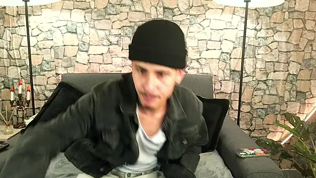 Snapshot of Bastiaan_28 chatting on 10-24-25, 05:26 Bastiaan 28 online show from 10-24-25, 05:26