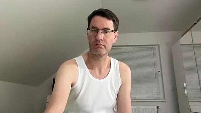 zxzx cam1 online show from 02-15-26, 06:26