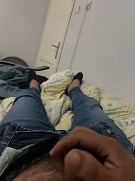 sikergecer3435 online show from 04-21-26, 08:34