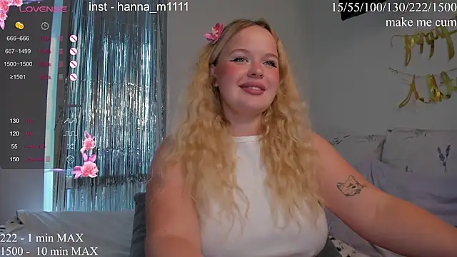 Snapshot of HANNA_MONTANAS chatting on 05-25-26, 04:02 HANNA MONTANAS online show from 05-25-26, 04:02