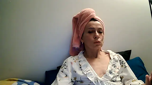anechka1 online show from 06-07-26, 02:37