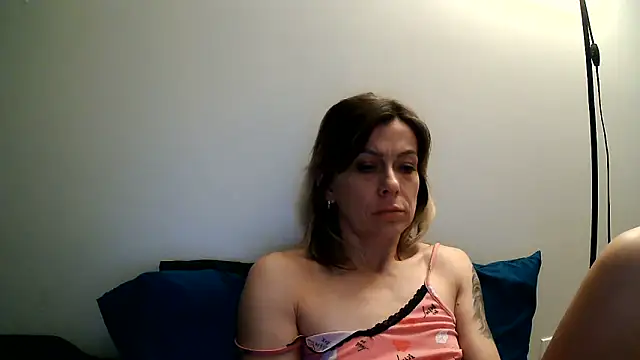 anechka1 online show from 06-08-26, 02:56