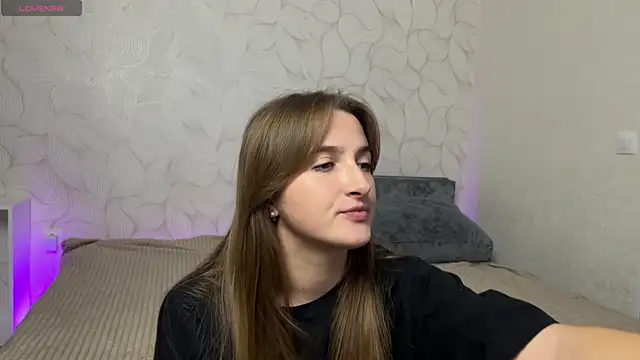 Snapshot of Vibe_to_night chatting on 11-07-25, 03:12 Vibe to night online show from 11-07-25, 03:12