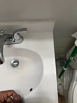 Snapshot of kiranx09 chatting on 02-01-26, 12:15 kiranx09 online show from 02-01-26, 12:15