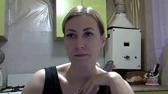 AshleyXHoney online show from 12-13-24, 05:27