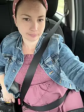 Snapshot of MilfyMrsRobinson chatting on 03-14-25, 08:06 MilfyMrsRobinson online show from 03-14-25, 08:06