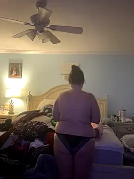 Snapshot of MilfyMrsRobinson chatting on 09-11-25, 12:22 MilfyMrsRobinson online show from 09-11-25, 12:22