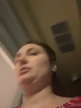 MilfyMrsRobinson online show from 02-15-26, 01:13