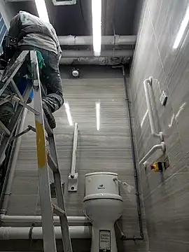 Snapshot of 2tomka52052sex chatting on 01-03-25, 03:27 2tomka52052sex online show from 01-03-25, 03:27