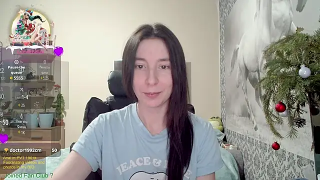 Snapshot of Wowpornoo chatting on 12-27-24, 03:48 Wowpornoo online show from 12-27-24, 03:48