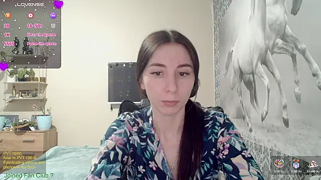 Snapshot of Wowpornoo chatting on 01-10-25, 03:27 Wowpornoo online show from 01-10-25, 03:27