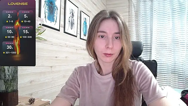 Snapshot of Wowpornoo chatting on 11-27-25, 01:13 Wowpornoo online show from 11-27-25, 01:13