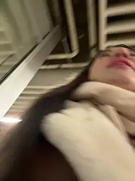 MooonReal online show from 12-21-24, 03:47