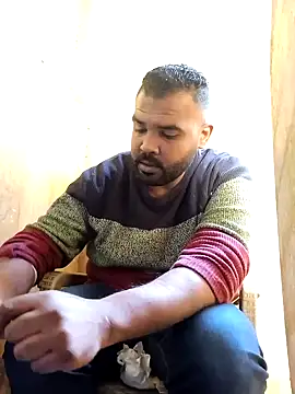 Snapshot of ListedLoin chatting on 01-09-25, 07:21 ListedLoin online show from 01-09-25, 07:21