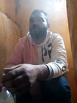 Snapshot of ListedLoin chatting on 01-22-25, 09:02 ListedLoin online show from 01-22-25, 09:02