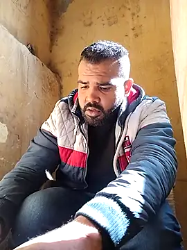 Snapshot of ListedLoin chatting on 02-13-25, 11:39 ListedLoin online show from 02-13-25, 11:39