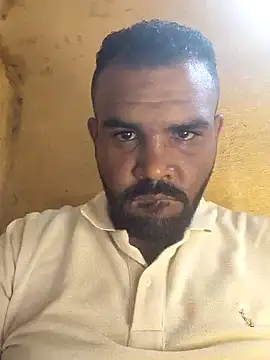 Snapshot of ListedLoin chatting on 10-02-25, 10:00 ListedLoin online show from 10-02-25, 10:00