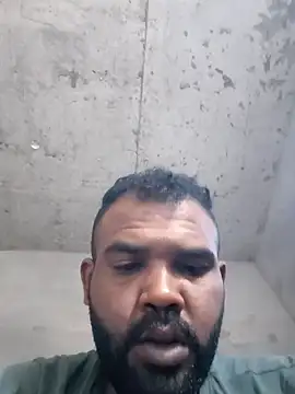 Snapshot of ListedLoin chatting on 10-11-25, 06:23 ListedLoin online show from 10-11-25, 06:23